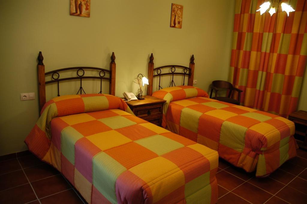 Hotel Rural Los Chaparros Freila 객실 사진